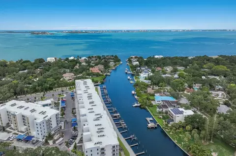 1709 N Tamiami Trl #A519, Sarasota, FL 34234