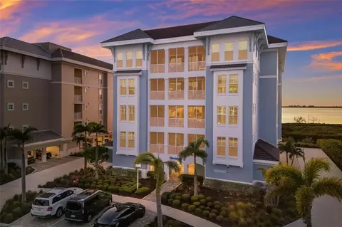 376 Aruba Cir #203, Bradenton, FL 34209