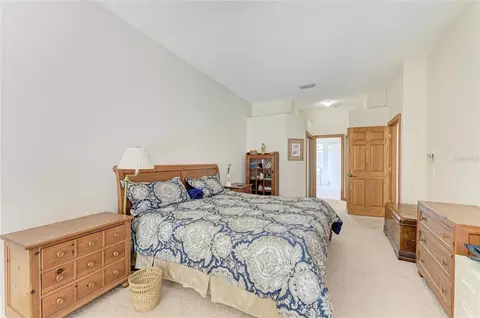 Bedroom - 7604 52nd Ter E, Bradenton, FL 34203 photo 3 of 10