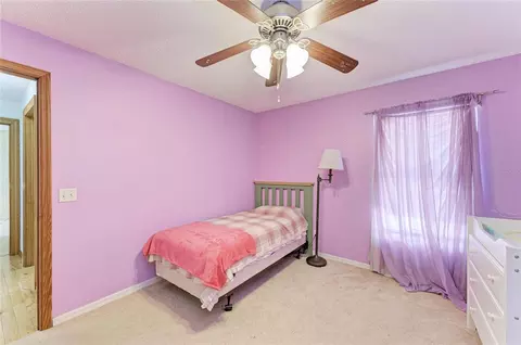 Bedroom - 7604 52nd Ter E, Bradenton, FL 34203 photo 7 of 10
