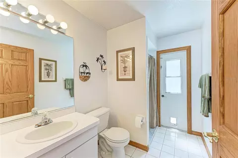 Bath - 7604 52nd Ter E, Bradenton, FL 34203 photo 7 of 7