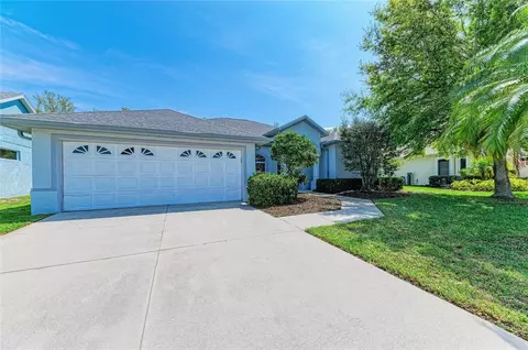 Exterior - 7604 52nd Ter E, Bradenton, FL 34203 photo 4 of 15