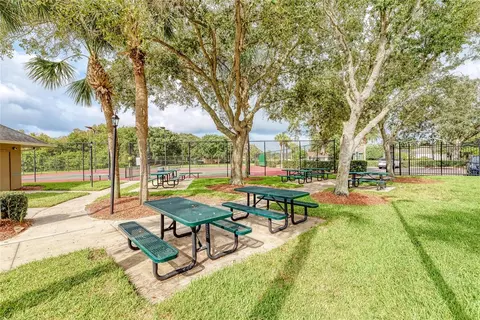 View/Area - 7604 52nd Ter E, Bradenton, FL 34203 photo 5 of 7