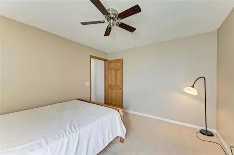 Bedroom - 7604 52nd Ter E, Bradenton, FL 34203 photo 5 of 10