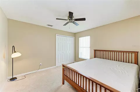 Bedroom - 7604 52nd Ter E, Bradenton, FL 34203 photo 4 of 10