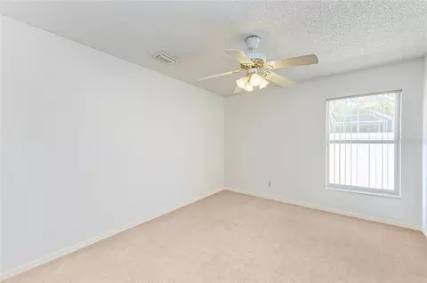 Bedroom - 7604 52nd Ter E, Bradenton, FL 34203 photo 10 of 10