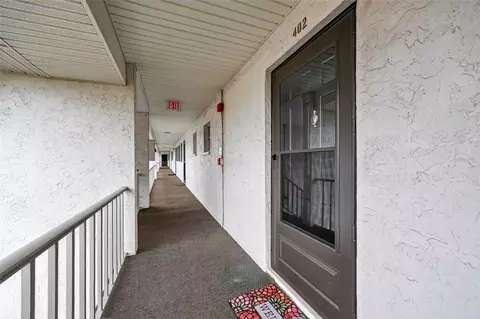 102 46th Avenue Ter W #402, Bradenton, FL 34207