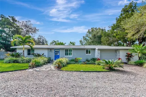 2244 Palm Ter, Sarasota, FL 34231
