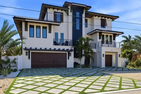 319 Tarpon St, Anna Maria, FL 34216