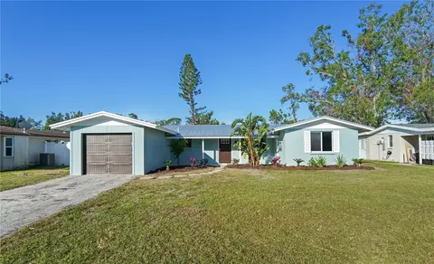 3952 Coleridge Pl, Sarasota, FL 34241
