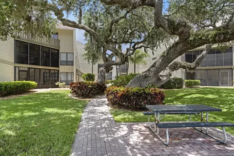 6157 Midnight Pass Rd #E22, Sarasota, FL 34242
