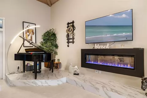746 Eagle Point Dr, Venice, FL 34285 photo 16