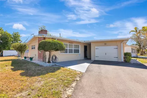 5407 3rd St W, Bradenton, FL 34207