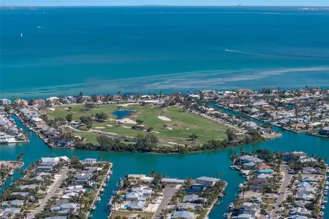 View/Area - 419 Clark Dr, Holmes Beach, FL 34217 photo 8 of 9