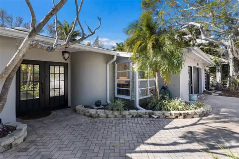 Exterior - 419 Clark Dr, Holmes Beach, FL 34217 photo 9 of 17