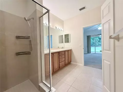 Bath - 11479 52nd Ct E, Parrish, FL 34219 photo 2 of 5