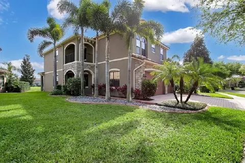 8309 Prestbury Dr, Orlando, FL 32832