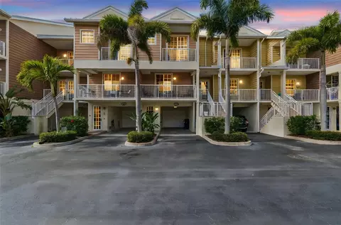 454 Bahia Beach Blvd, Ruskin, FL 33570