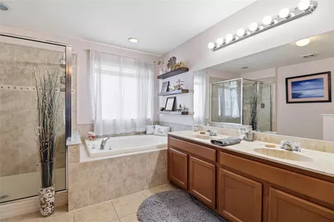 Bath - 3907 91st Ave E, Parrish, FL 34219 photo 1 of 3