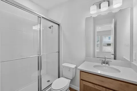 Bath - 10839 Eclipse St, Sarasota, FL 34241 photo 4 of 6