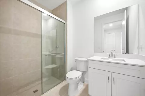 Bath - 5854 Windbreak Ct, Apollo Beach, FL 33572 photo 4 of 4