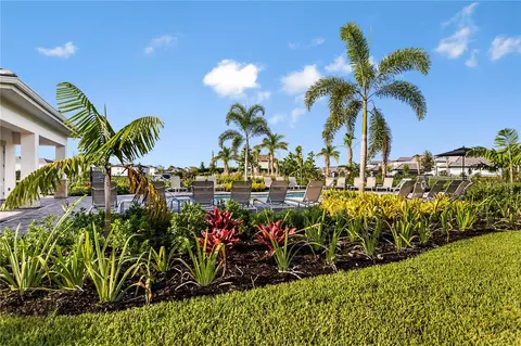 Exterior - 10843 Eclipse St, Sarasota, FL 34241 photo 3 of 8