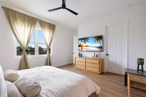 Bedroom - 4238 Sea Marsh Pl, Parrish, FL 34219 photo 2 of 5