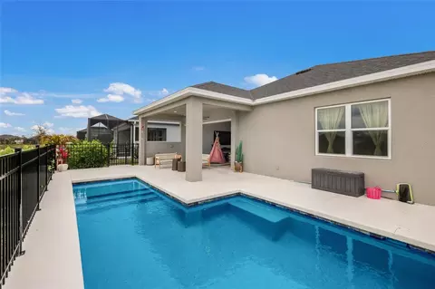 Exterior - 4238 Sea Marsh Pl, Parrish, FL 34219 photo 4 of 6