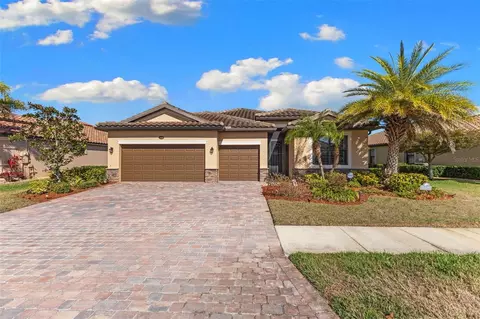 13238 Famiglia Dr, Venice, FL 34293