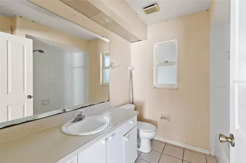 Bath - 6524 67th Ct E, Bradenton, FL 34203 photo 2 of 2
