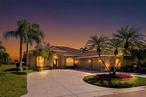 951 Chickadee Dr, Venice, FL 34285