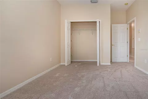 Bedroom - 18048 Java Isle Dr, Tampa, FL 33647 photo 4 of 9