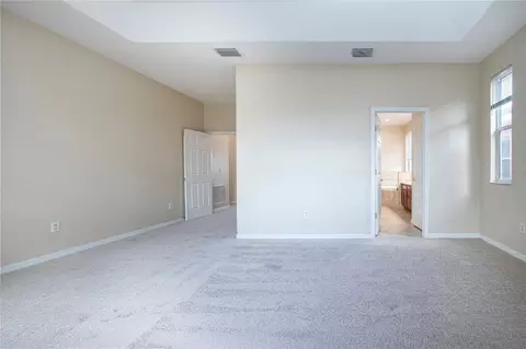 Bedroom - 18048 Java Isle Dr, Tampa, FL 33647 photo 2 of 9