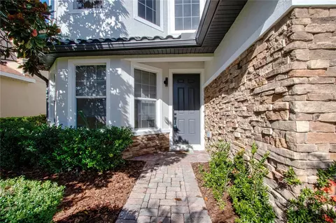 Exterior - 18048 Java Isle Dr, Tampa, FL 33647 photo 2 of 8