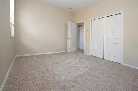 Bedroom - 18048 Java Isle Dr, Tampa, FL 33647 photo 7 of 9