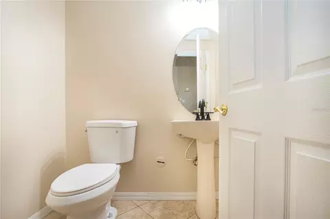 Bath - 18048 Java Isle Dr, Tampa, FL 33647 photo 1 of 11