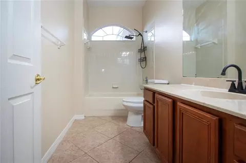 Bath - 18048 Java Isle Dr, Tampa, FL 33647 photo 7 of 11