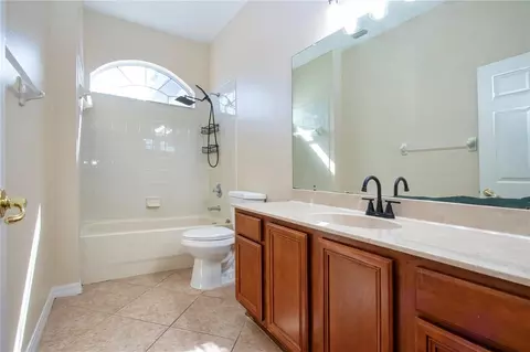 Bath - 18048 Java Isle Dr, Tampa, FL 33647 photo 11 of 14
