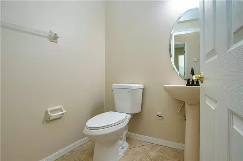 Bath - 18048 Java Isle Dr, Tampa, FL 33647 photo 2 of 14
