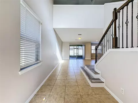 Entry Way - 6307 Pin Cherry Pl, Riverview, FL 33578 photo 4 of 7