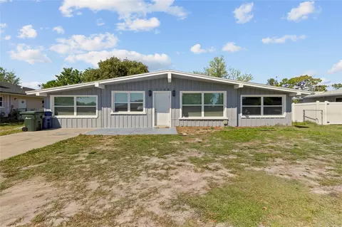 4821 Elfrida Ave, Sarasota, FL 34235