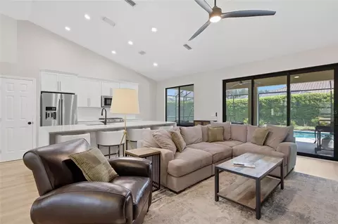 Living - 7715 Us Open Loop, Lakewood Ranch, FL 34202 photo 2 of 3