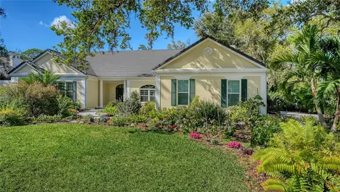 140 Sugar Mill Dr, Osprey, FL 34229