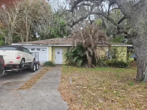 555 Montreal Ave, Melbourne, FL 32935