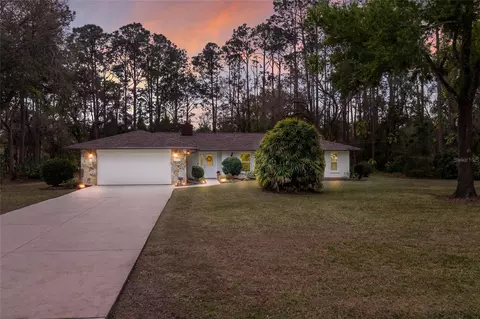 10617 Forest Run Dr, Bradenton, FL 34211