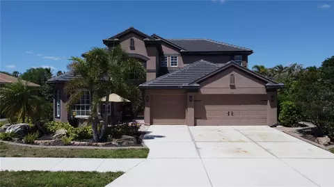 7797 Arolla Pine Blvd, Sarasota, FL 34240