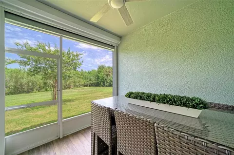 Exterior - 11655 Rolling Green Dr, Bradenton, FL 34211 photo 4 of 9