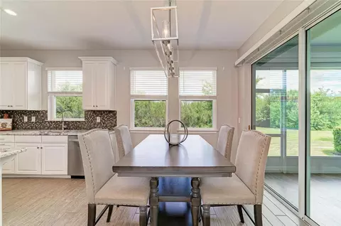 Dining - 11655 Rolling Green Dr, Bradenton, FL 34211 photo 1 of 2