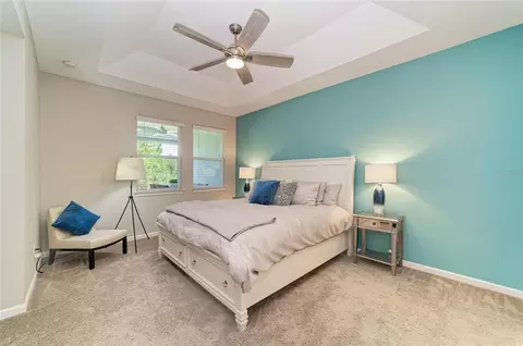 Bedroom - 11655 Rolling Green Dr, Bradenton, FL 34211 photo 1 of 6