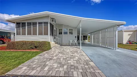 5707 45th St E #253, Bradenton, FL 34203